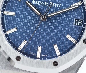 Audemars Piguet Royal Oak 15500ST.OO.1220ST.01