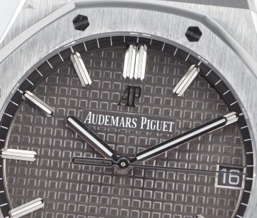 Audemars Piguet Royal Oak 15500ST.OO.1220ST.02
