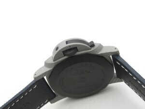 Panerai Luminor Marina Carbotech PAM01663