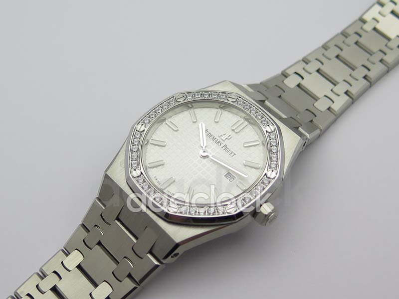 Audemars Piguet Royal Oak Ladies Diamond 67651ST.ZZ.D011CR.02 Арт. AP-0157 Арт. AP-0157
