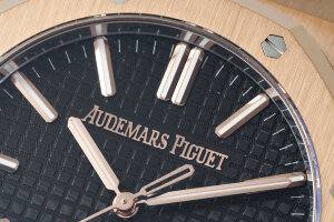 Audemars Piguet Royal Oak 15510OR.OO.1320OR.04