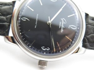 Glashutte Original Senator Sixties 1-39-52-04-02-04