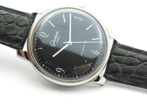 Glashutte Original Senator Sixties 1-39-52-04-02-04