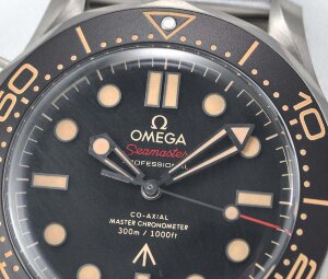 Omega Seamaster Diver 300M James Bond No Time to Die 210.90.42.20.01.001