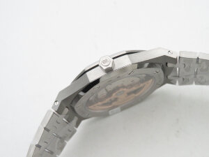 Audemars Piguet Royal Oak Extra-Thin Jumbo 15202BC.OO.1240BC.01