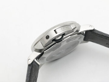 Panerai Submersible QuarantaQuattro ESteel Grigio Roccia PAM01288