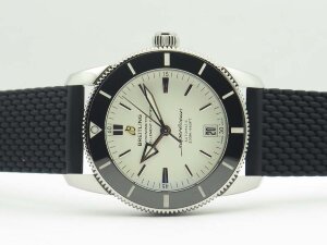 Breitling Superocean Heritage II B20 Automatic AB2010