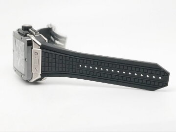 Hublot Square Bang Unico Titanium 821.NM.0170.RX