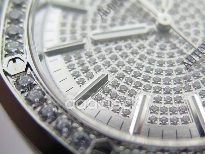 Audemars Piguet Royal Oak Automatic Ladies 15452BC.ZZ.D019CR.01 Арт. AP-0092 Арт. AP-0092