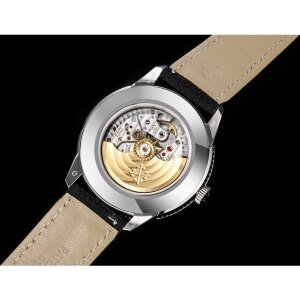 Patek Philippe Calatrava 5226G-001