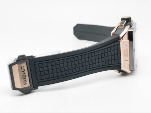 Hublot Square Bang Unico 821.OM.0180.RX