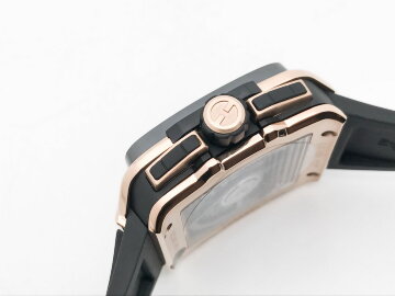 Hublot Square Bang Unico 821.OM.0180.RX