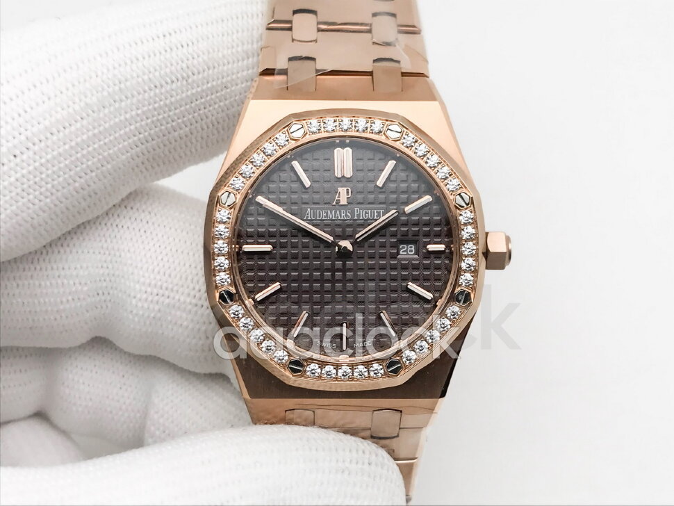 Audemars Piguet Royal Oak Quartz 67651OR.ZZ.D080CA.01 Арт. AP-0301 Арт. AP-0301
