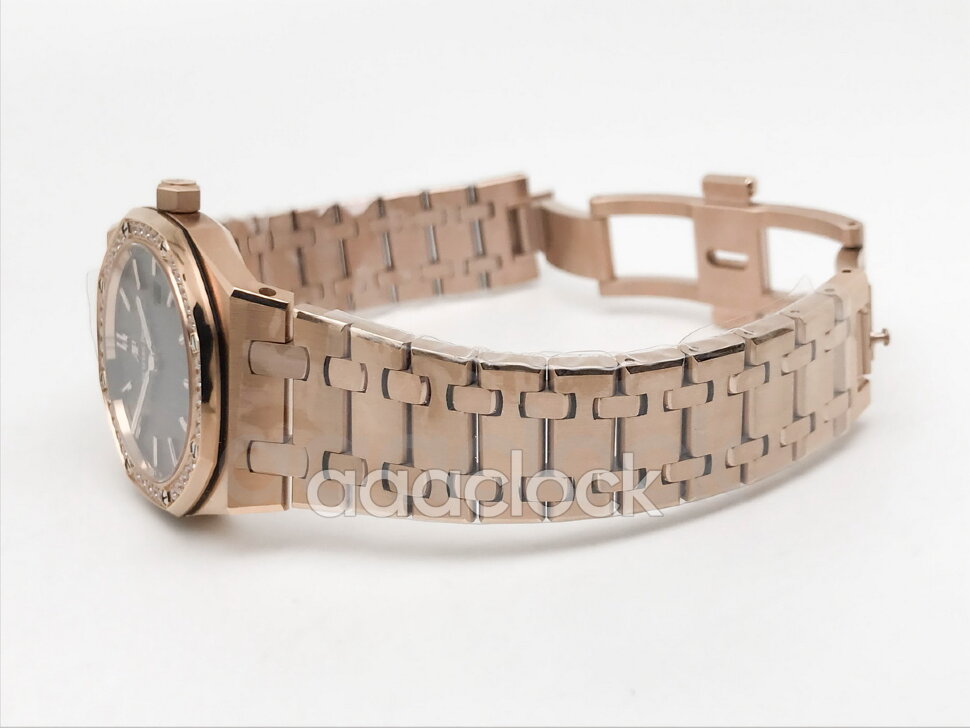 Audemars Piguet Royal Oak Quartz 67651OR.ZZ.D080CA.01 Арт. AP-0301 Арт. AP-0301