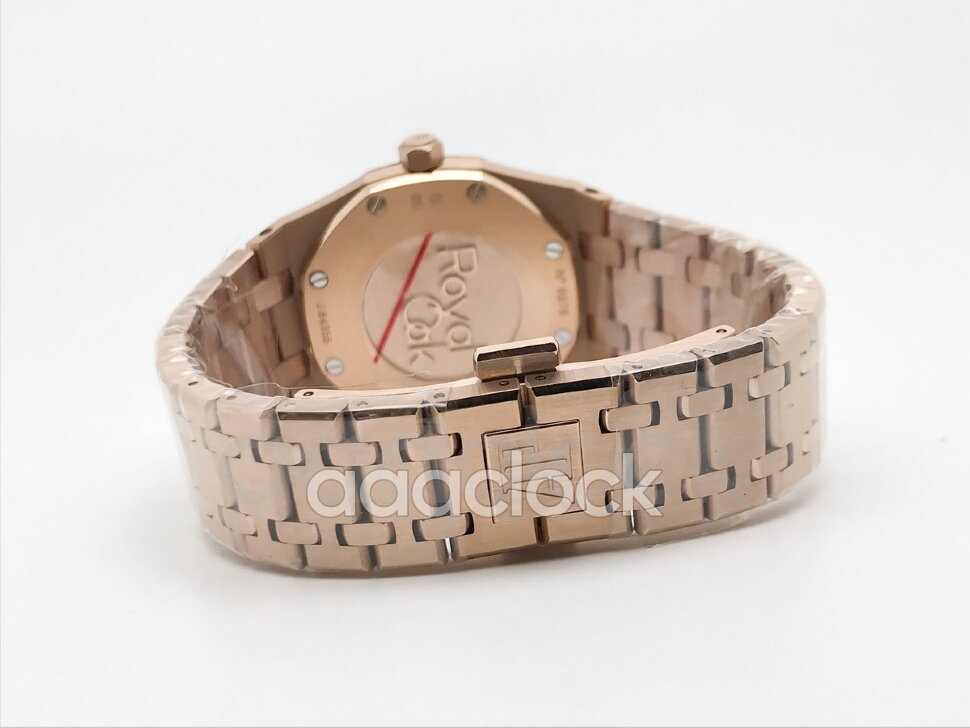 Audemars Piguet Royal Oak Quartz 67651OR.ZZ.D080CA.01 Арт. AP-0301 Арт. AP-0301