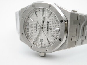 Audemars Piguet Royal Oak Automatic 15400ST.OO.1220ST.02