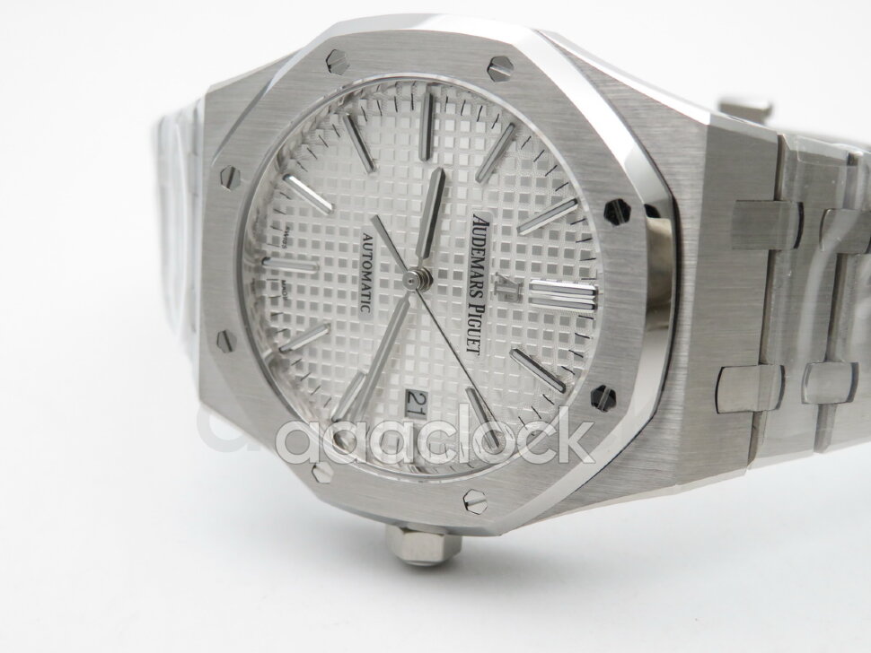 Audemars Piguet Royal Oak Automatic 15400ST.OO.1220ST.02 Арт. AP-0074 Арт. AP-0074