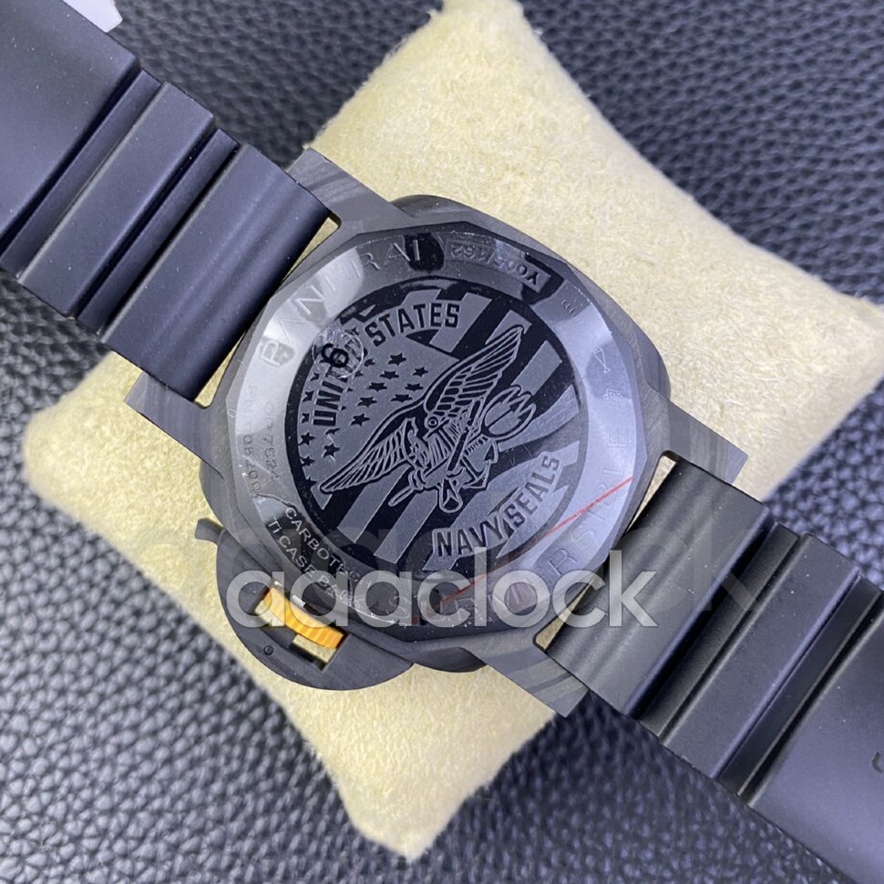 Panerai Luminor Submersible GMT Carbotech Navy SEALs PAM01324 Арт. PA-2044 Арт. PA-2044