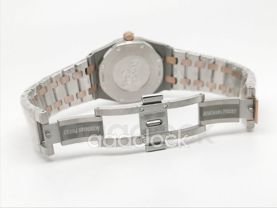 Audemars Piguet Royal Oak Quartz 67651ST.ZZ.D002CR.02 Арт. AP-0310 Арт. AP-0310