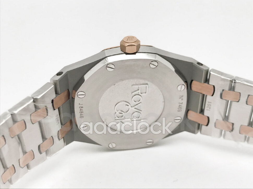 Audemars Piguet Royal Oak Quartz 67651ST.ZZ.D002CR.02 Арт. AP-0310 Арт. AP-0310