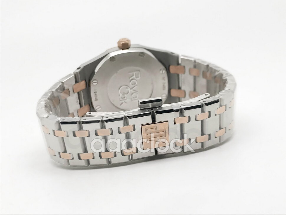 Audemars Piguet Royal Oak Quartz 67651ST.ZZ.D002CR.02 Арт. AP-0310 Арт. AP-0310