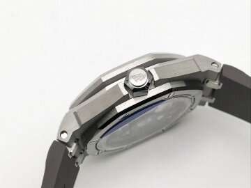 Audemars Piguet Royal Oak Offshore Diver 15720ST.OO.A009CA.01