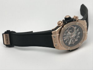 Hublot Big Bang Unico King Gold Diamonds 421.OX.1180.RX.1104