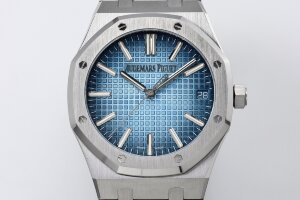 Audemars Piguet Royal Oak 15510BC.OO.1320BC.02