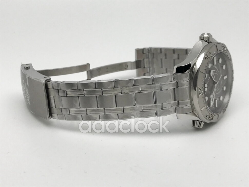 Omega Seamaster Diver 300M Aston Martin Neiman Marcus 210.93.42.20.99.001 Арт. OM-1813 Арт. OM-1813