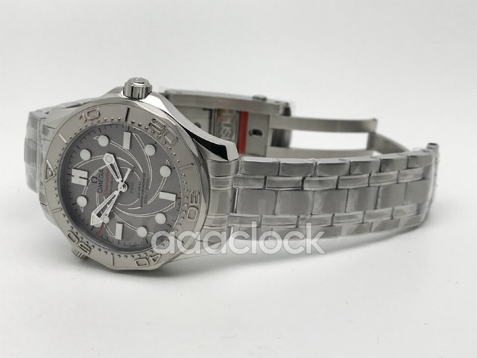 Omega Seamaster Diver 300M Aston Martin Neiman Marcus 210.93.42.20.99.001 Арт. OM-1813 Арт. OM-1813