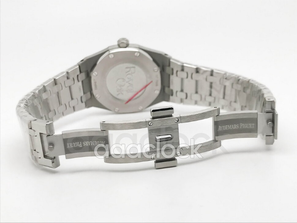 Audemars Piguet Royal Oak Quartz 67651ST.ZZ.D002CR.04 Арт. AP-0312 Арт. AP-0312