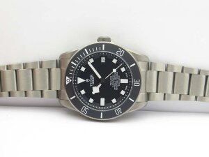 Tudor Pelagos LHD 25610TNL