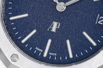 Audemars Piguet Royal Oak Extra-Thin Jumbo 16202BC.OO.1240BC.02