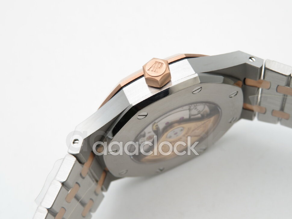 Audemars Piguet Royal Oak Automatic 15400SR.OO.1220SR.01 Арт. AP-0072 Арт. AP-0072