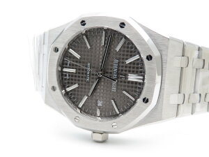Audemars Piguet Royal Oak Automatic 15400ST.OO.1220ST.04