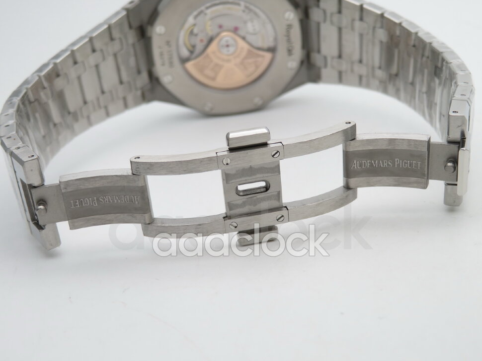 Audemars Piguet Royal Oak Automatic 15400ST.OO.1220ST.04 Арт. AP-0076 Арт. AP-0076