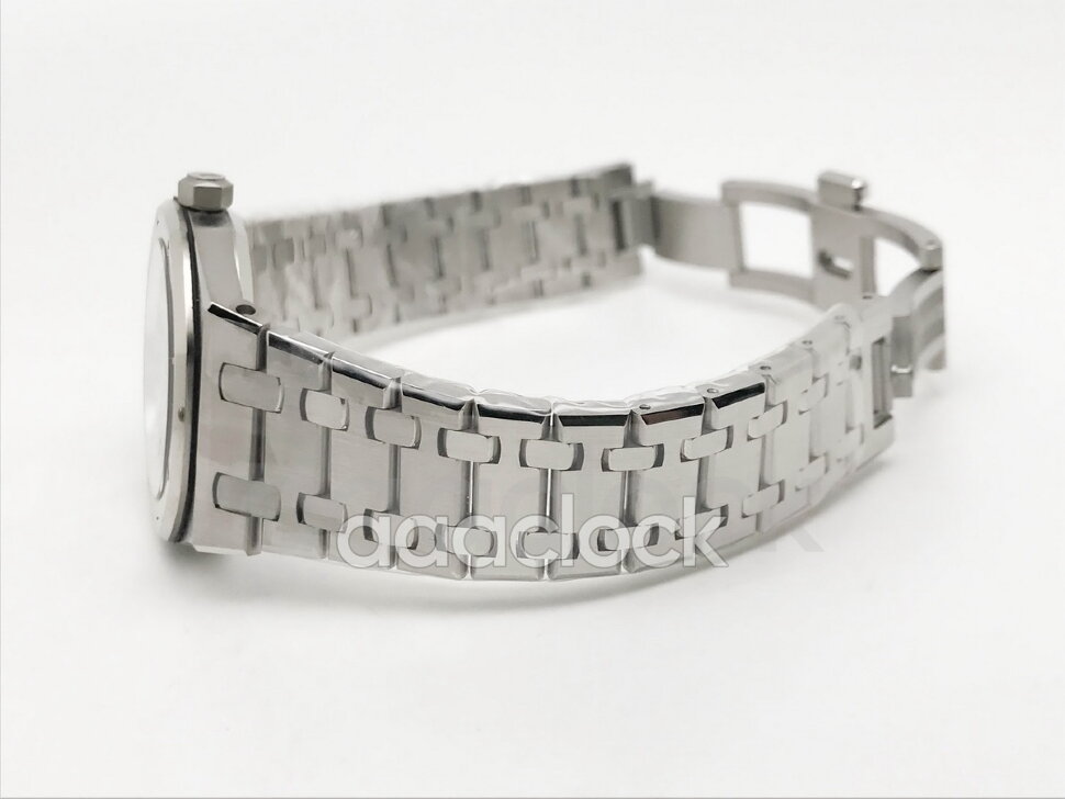 Audemars Piguet Royal Oak Quartz 67651IP.ZZ.1261IP.02 Арт. AP-0296 Арт. AP-0296