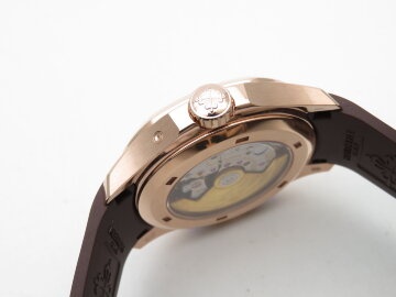 Patek Philippe Aquanaut Travel Time 5164R-001