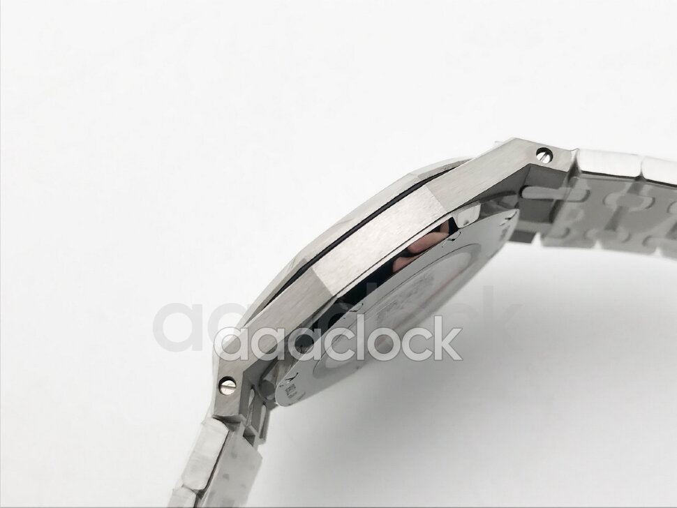 Audemars Piguet Royal Oak Quartz 67651IP.ZZ.1261IP.03 Арт. AP-0297 Арт. AP-0297