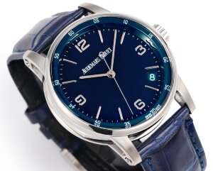 Audemars Piguet CODE 11.59 Automatic 15210BC.OO.A321CR.01